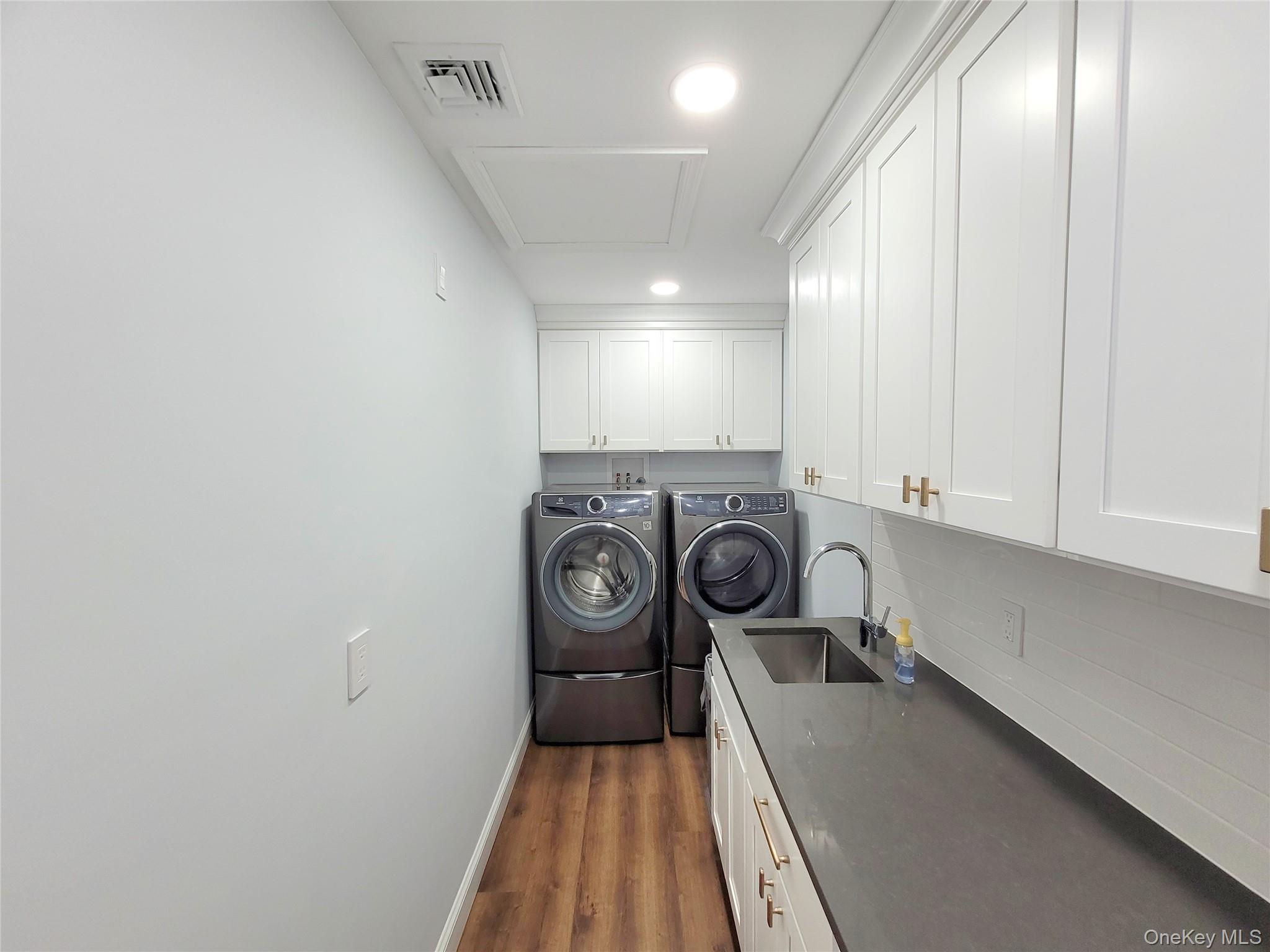 702 Fishermans Road Baldwin, NY 11510 - Photo 10 of 26