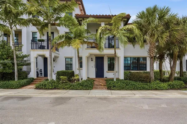 $619,000 | 11652 Southwest 13th Court, Pembroke Pines, FL 33025
