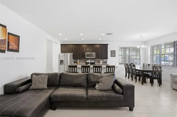 $619,000 | 11652 Southwest 13th Court, Pembroke Pines, FL 33025
