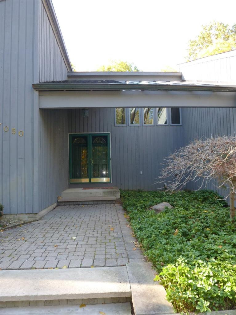 7050 Warren Road Ann Arbor, MI 48105 - Photo 3 of 38 Photo 3