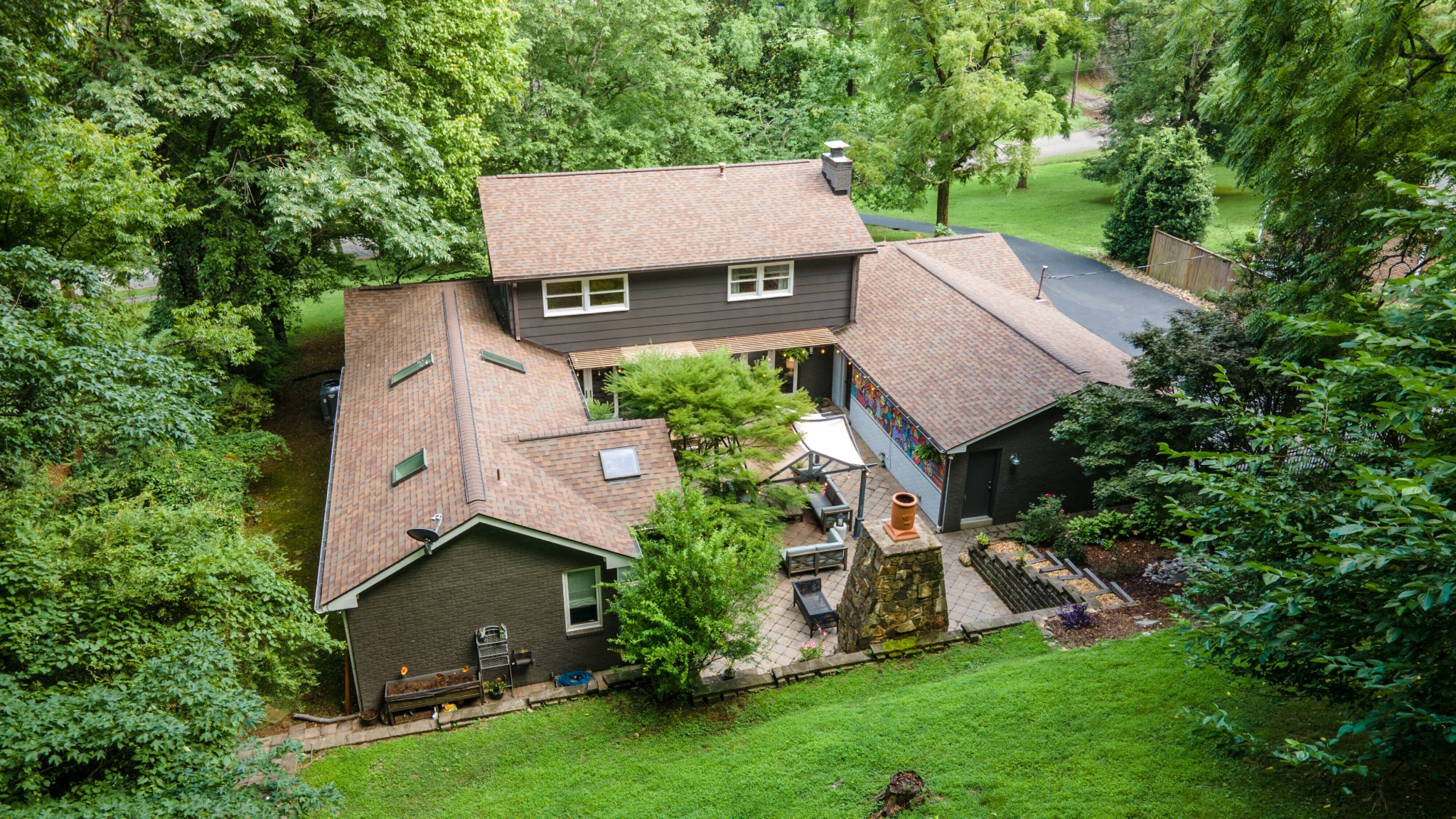 751 Rodney Drive Nashville, TN 37205 - Photo 48 of 50 an aerial view of a house