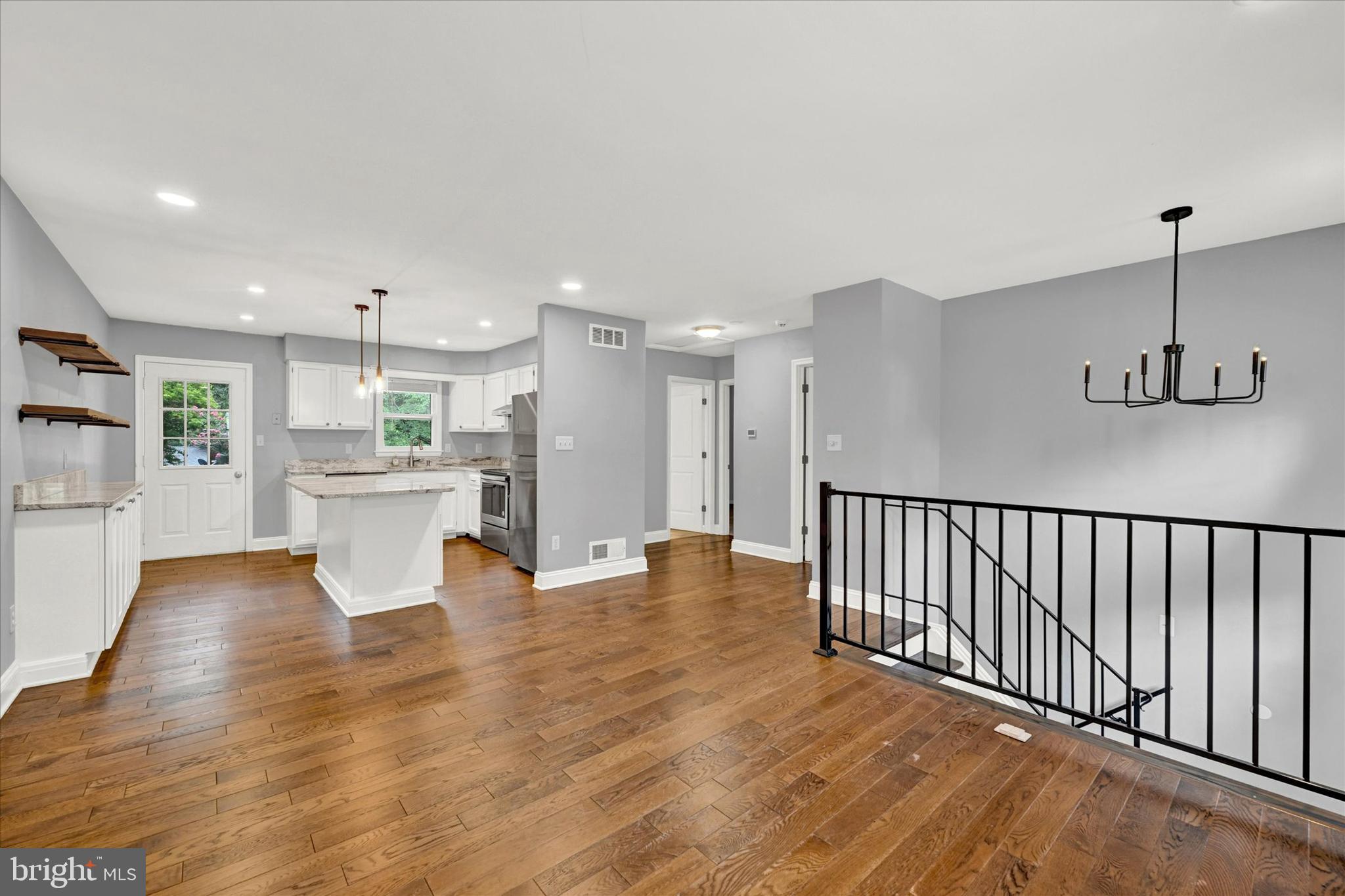 531 Kenmore Road Severna Park, MD 21146 - Photo 6 of 25 Upper Level