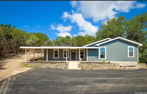 $499,000 | 700 Firefly Drive, Canyon Lake, TX 78133