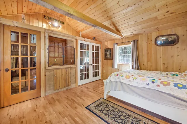$599,000 | 1 Pioneer Lane, Howland, ME 04448