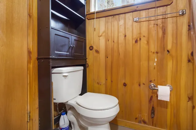 $599,000 | 1 Pioneer Lane, Howland, ME 04448