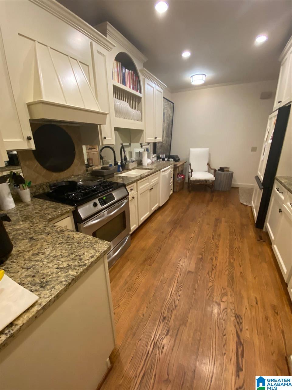 2624 Montevallo Road, Unit 2624 Birmingham, AL 35223 - Photo 17 of 31