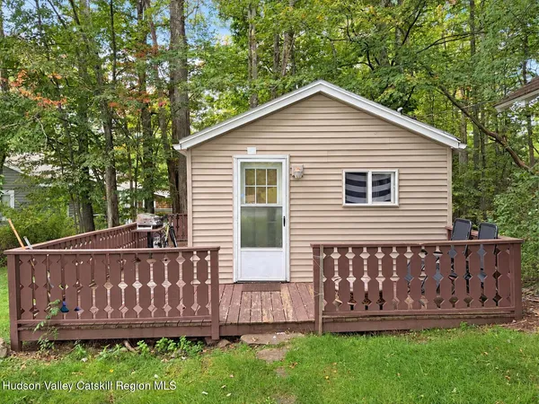 $800 | 46 Renwick Street, Tannersville, NY 12485