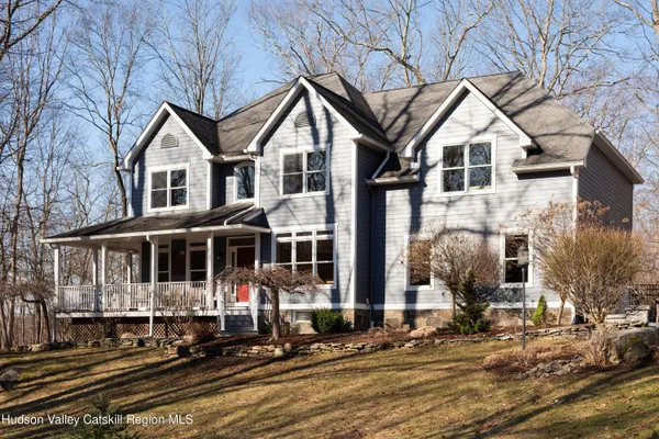 $1,295,000 | 35 Peacock Road, Rhinebeck, NY 12572