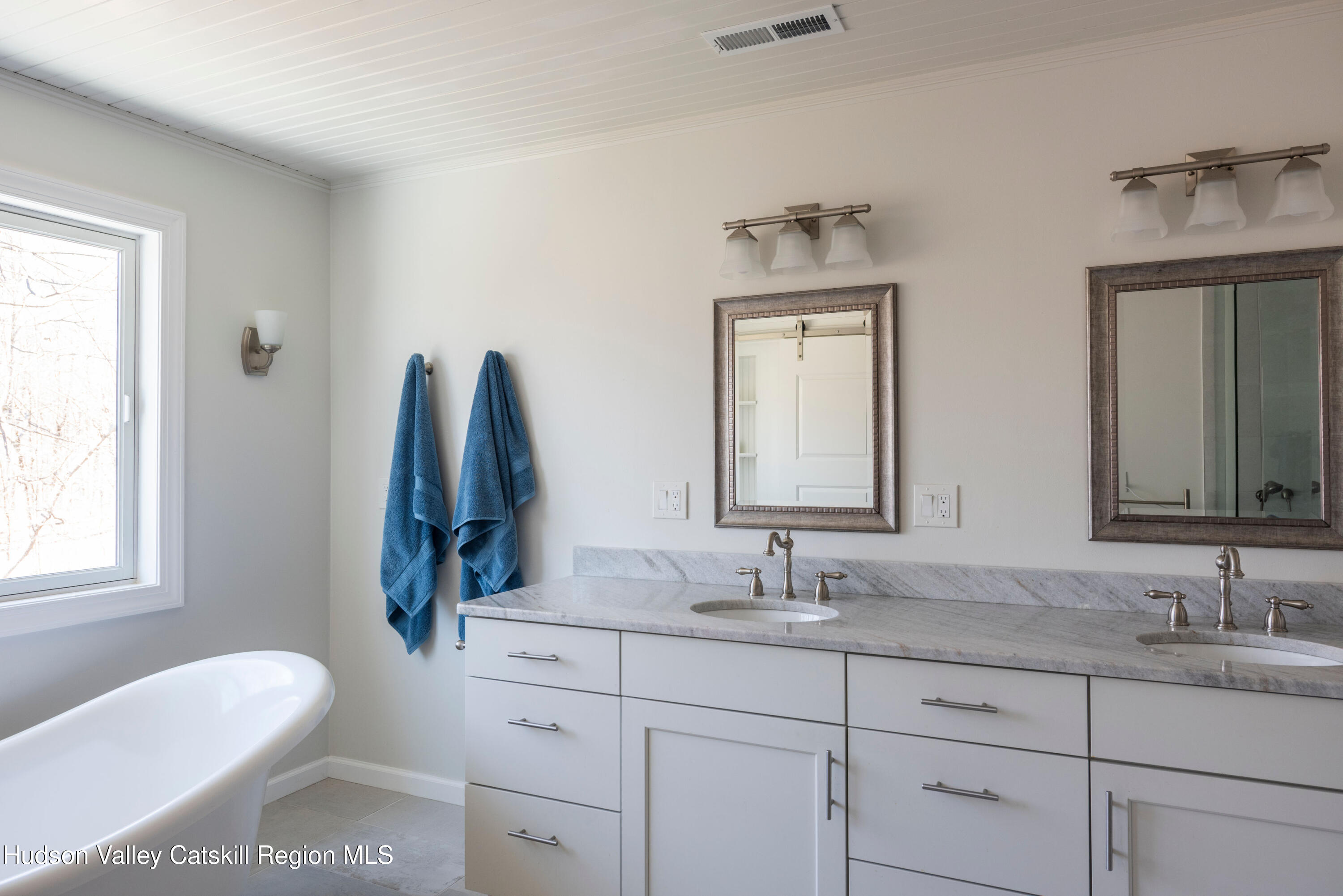 35 Peacock Road Rhinebeck, NY 12572 - Photo 21 of 32 JN2_0173