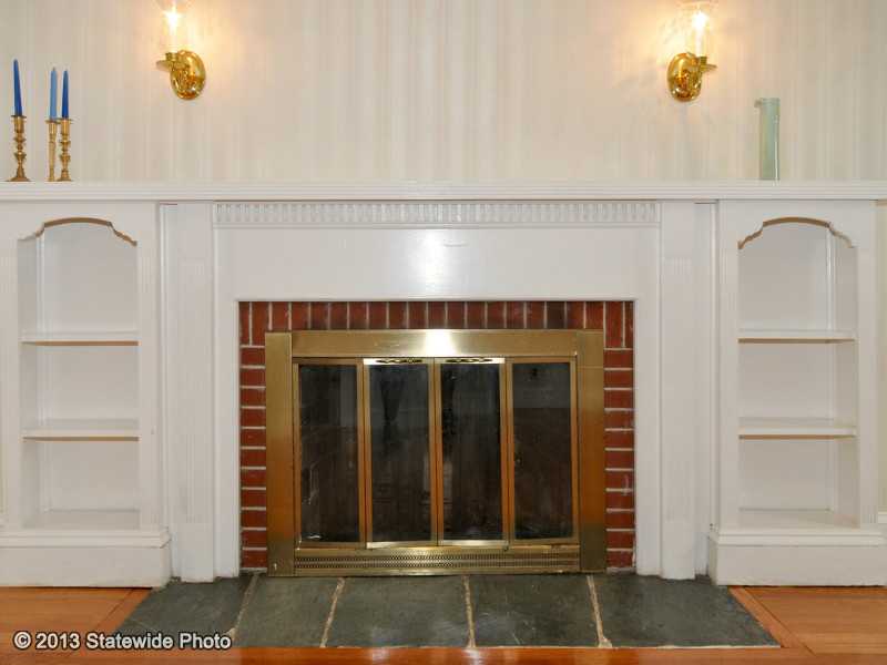 128 Elsie Street Cranston, RI 02910 - Photo 4 of 24 Other.