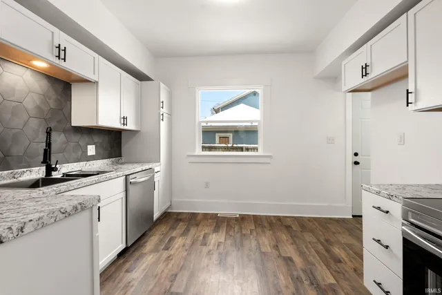 $199,900 | 3004 Hoagland Avenue, Fort Wayne, IN 46807