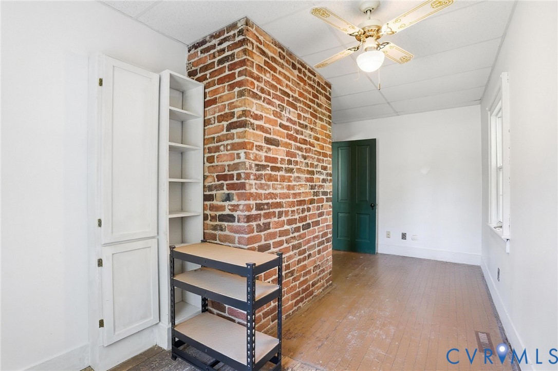 2297 Indian Oak Road Crewe, VA 23930 - Photo 13 of 53 a view of entryway with stairs