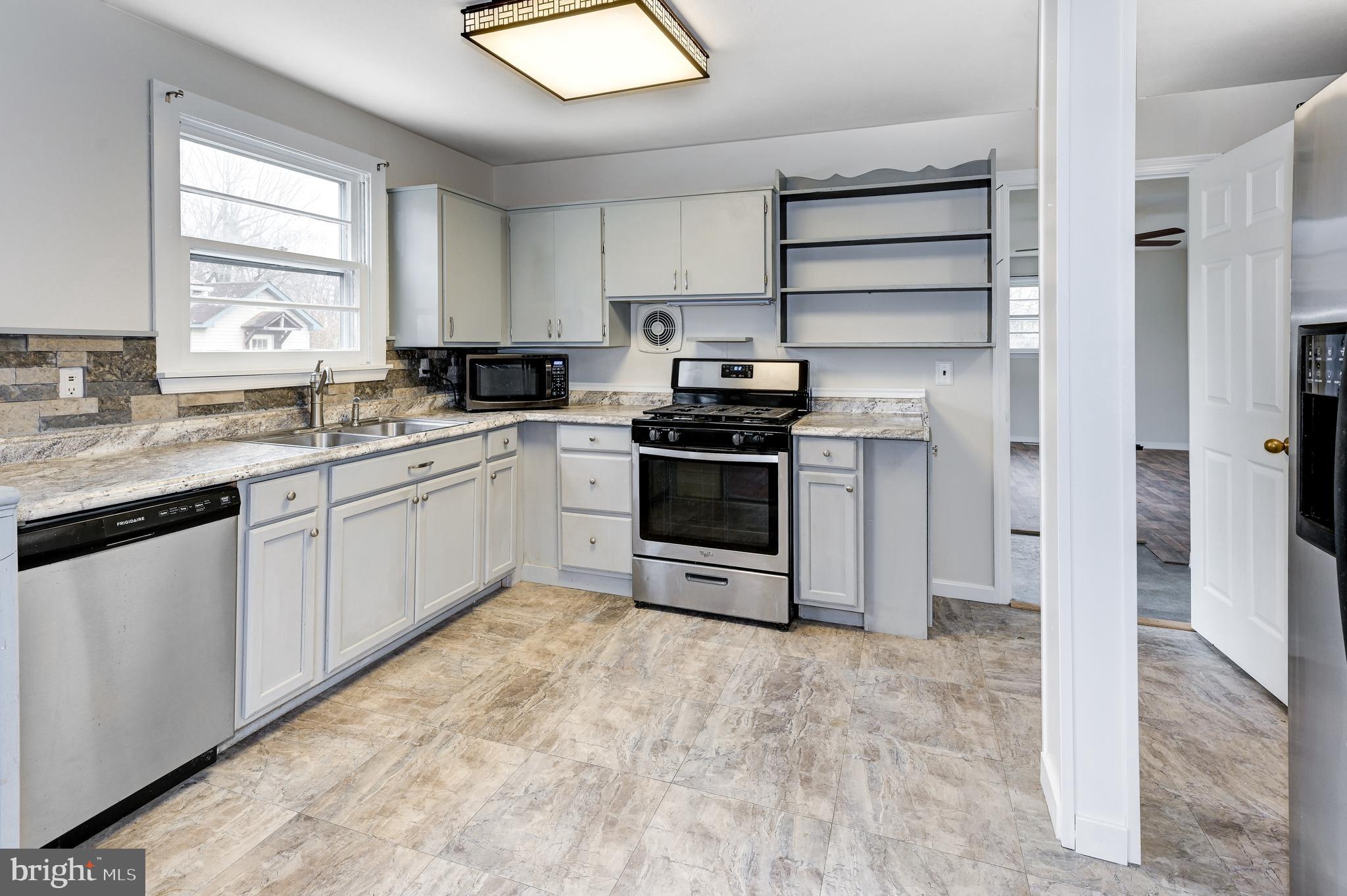55 Nassau Road Lumberton, NJ 08048 - Photo 12 of 29 Gallery Image 12