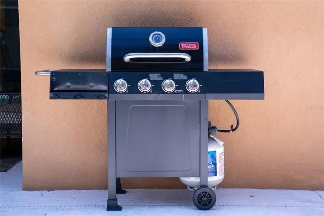 $2,600 | 170 Essex Place, Davenport, FL 33896