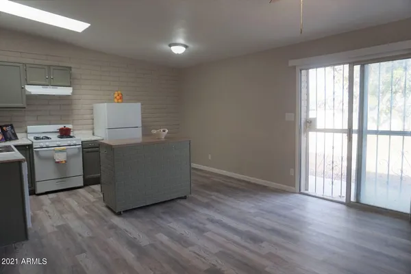 $750 | 216 North Canyon Drive, Unit 6, Sierra Vista, AZ 85635