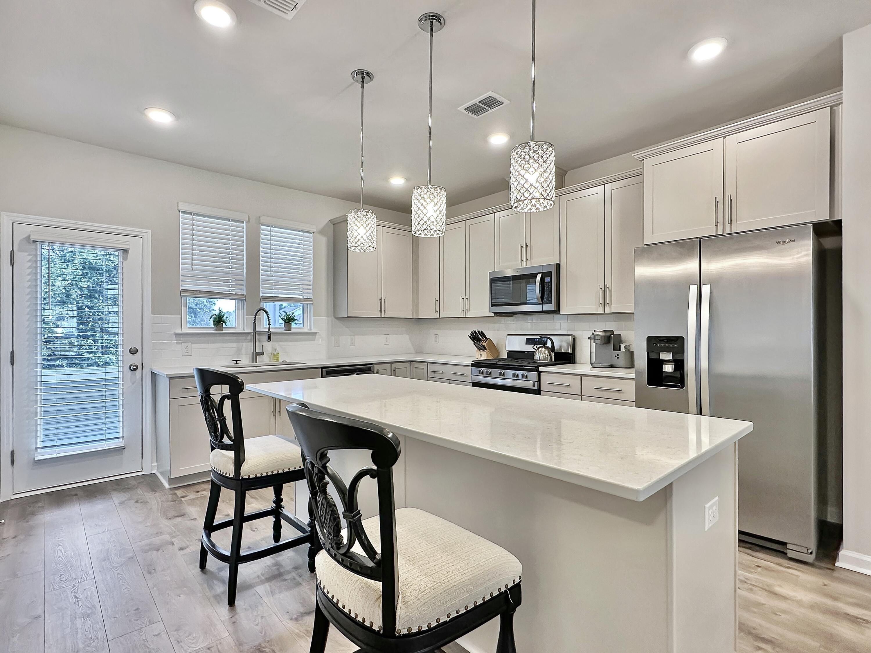 303 Pathfinder Way Charleston, SC 29492 - Photo 12 of 35 IMG_1424