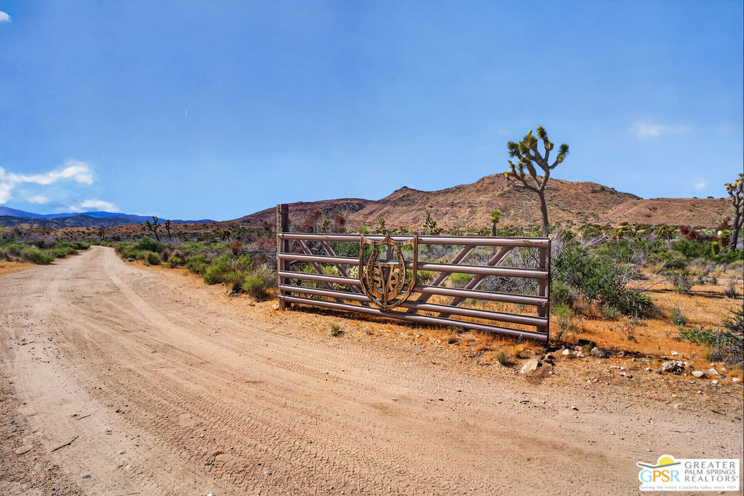53408 Stud Valley Road Pioneertown, CA 92268 - Photo 2 of 49