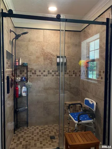 $399,900 | 1640 Pleasant Ridge Road, Vienna, IL 62995