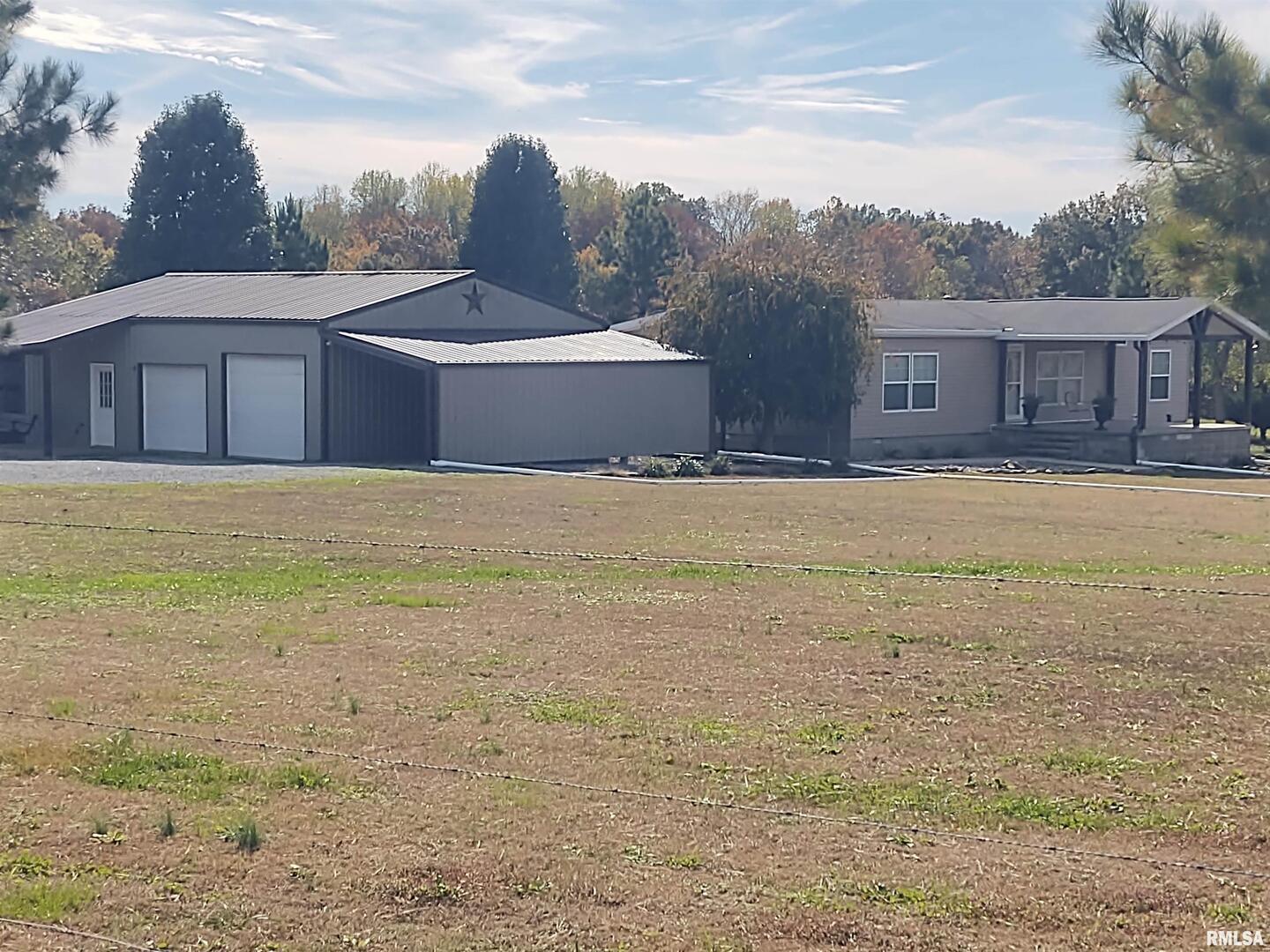 1640 Pleasant Ridge Road Vienna, IL 62995 - Photo 3 of 82