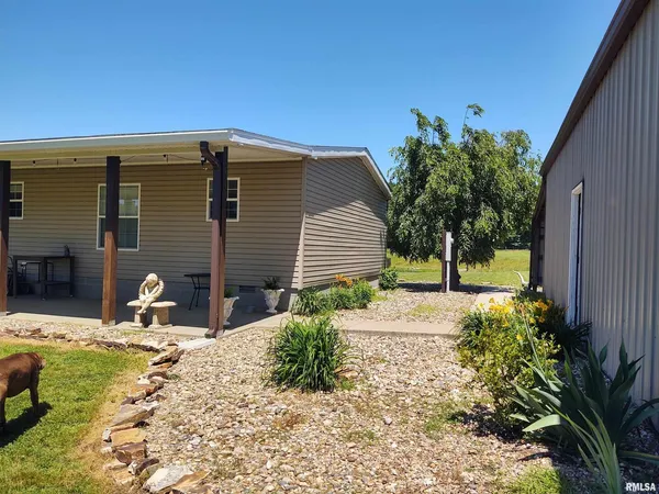 $345,000 | 1640 Pleasant Ridge Road, Vienna, IL 62995