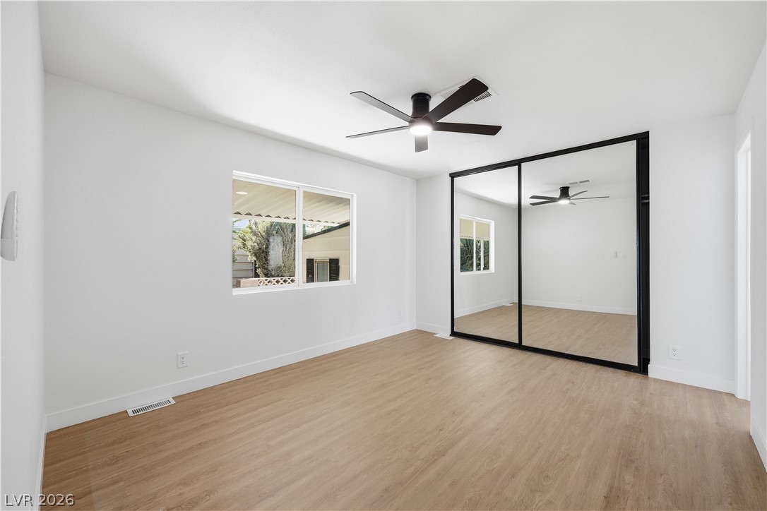 4557 Royal Ridge Way Las Vegas, NV 89103 - Photo 24 of 34 Gallery Image 24