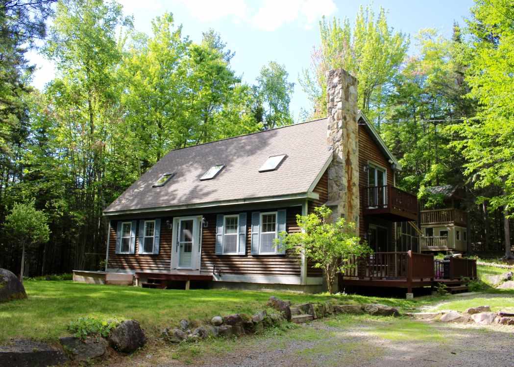 1161 Prospect Street Bethlehem, NH 03574 - Photo 1 of 39 Gallery Image 1