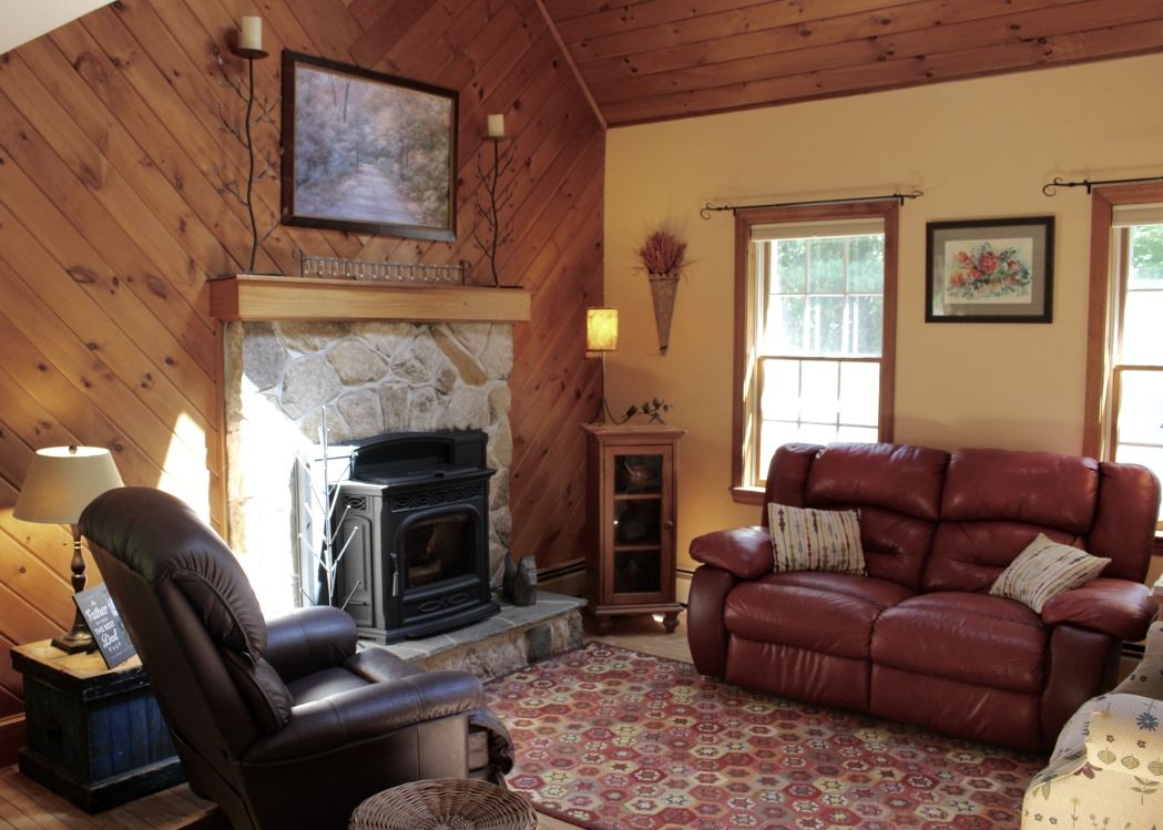 1161 Prospect Street Bethlehem, NH 03574 - Photo 18 of 39 Gallery Image 18