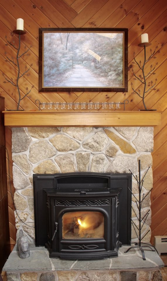1161 Prospect Street Bethlehem, NH 03574 - Photo 19 of 39 Gallery Image 19