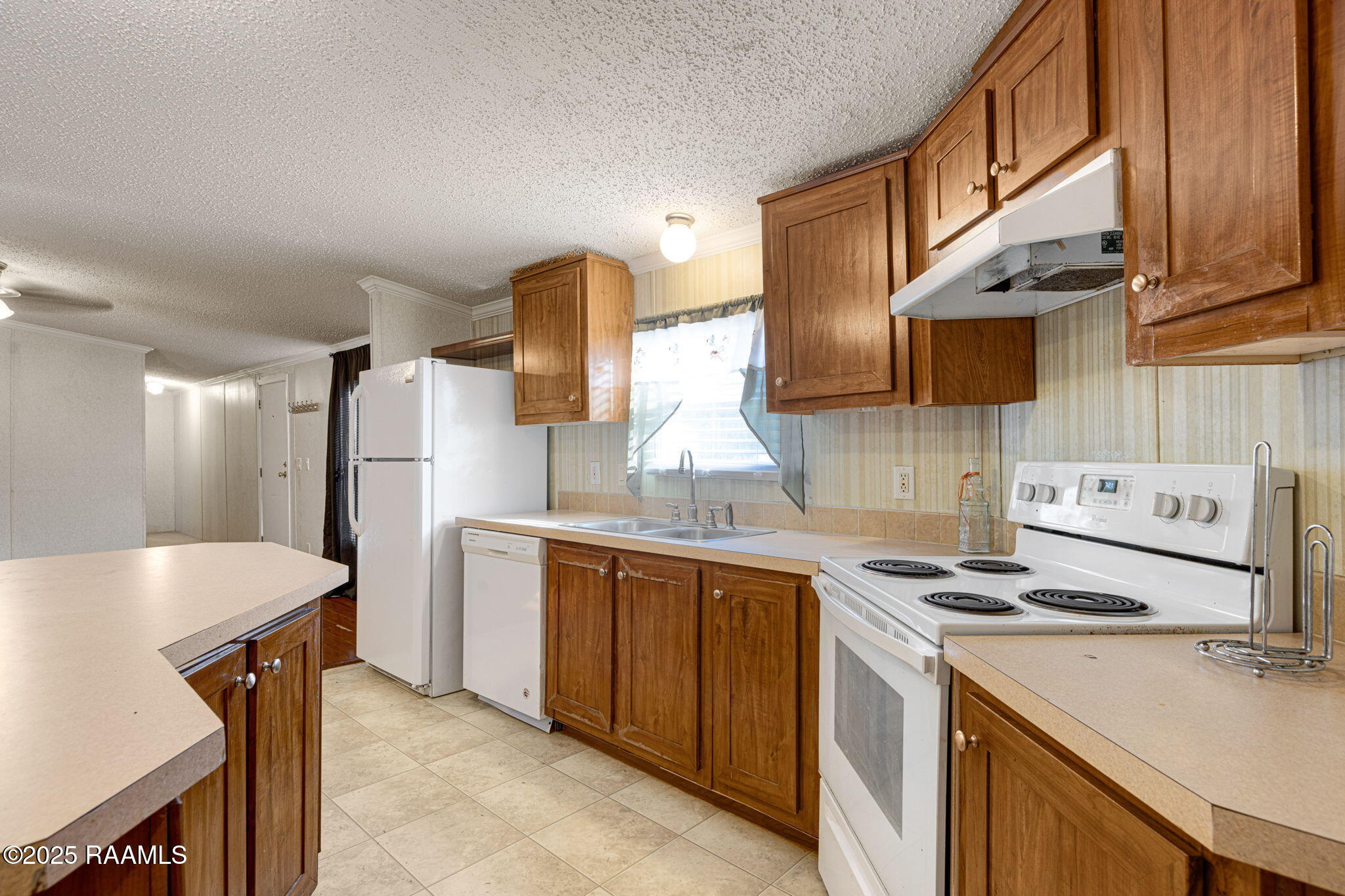 1097 Kidder-Robin Road, Unit F Arnaudville, LA 70512 - Photo 9 of 27 Kitchen View