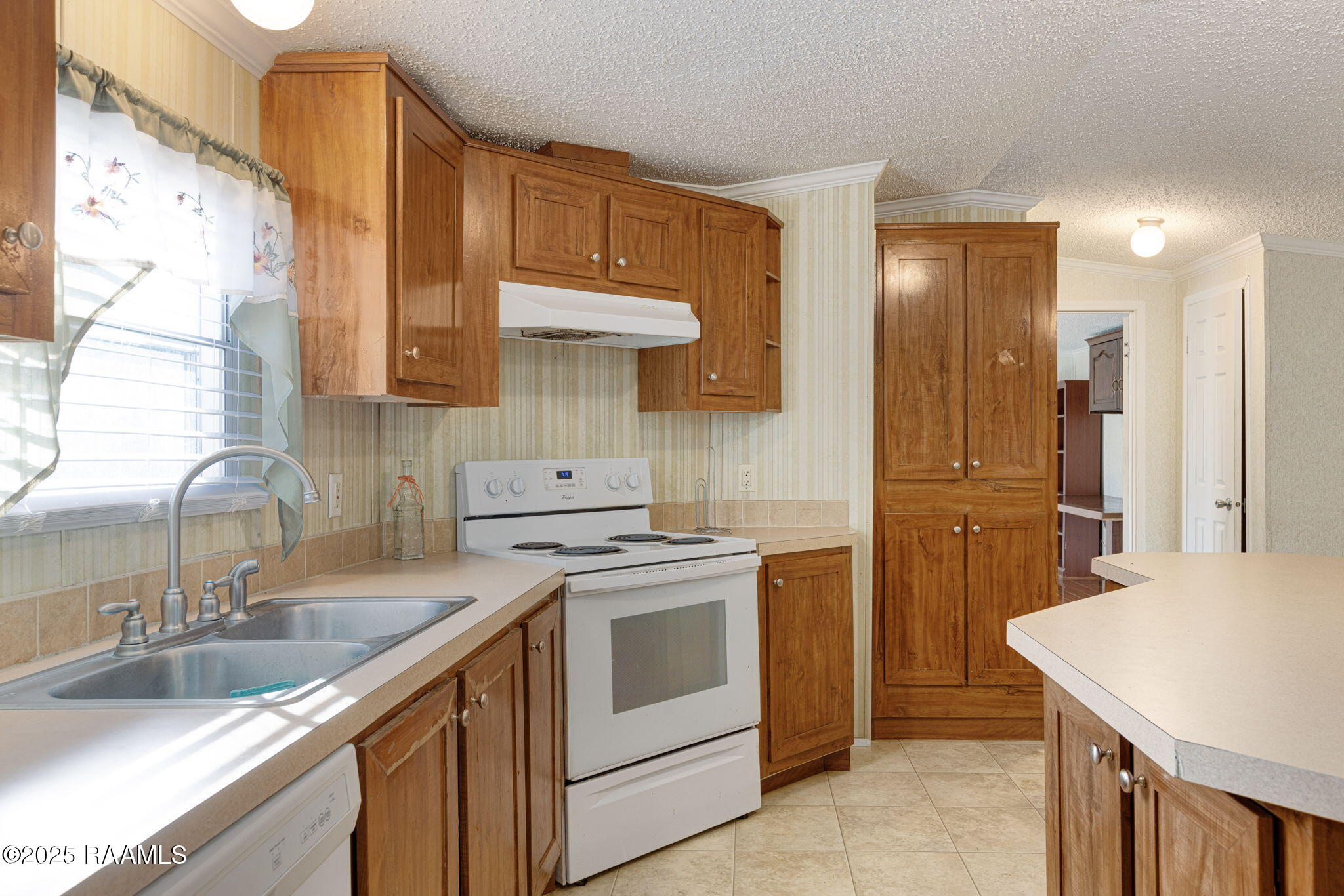 1097 Kidder-Robin Road, Unit F Arnaudville, LA 70512 - Photo 10 of 27 Kitchen View