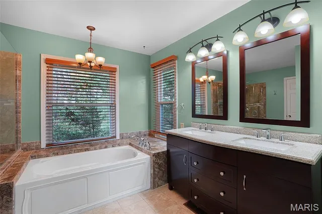 $574,989 | 1706 Connemara Drive, Manchester, MO 63021