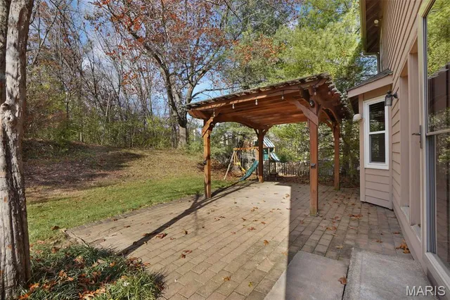 $574,989 | 1706 Connemara Drive, Manchester, MO 63021