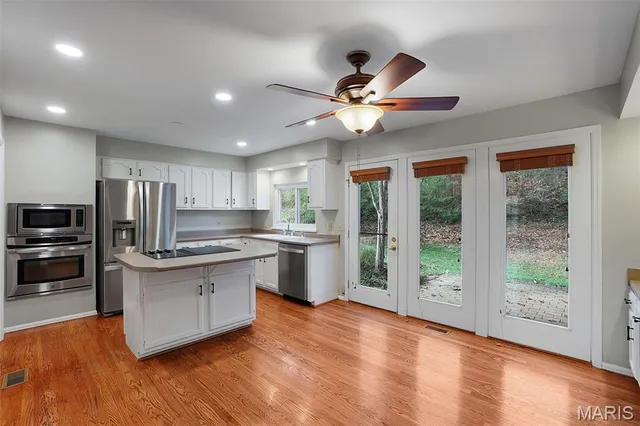 $574,989 | 1706 Connemara Drive, Manchester, MO 63021