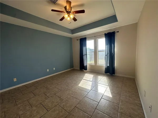 $2,395 | 2012 Cottonwood Drive, Portland, TX 78374