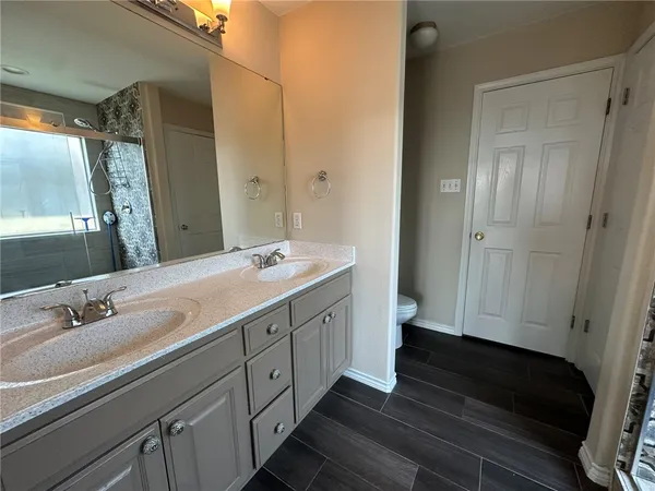 $2,395 | 2012 Cottonwood Drive, Portland, TX 78374