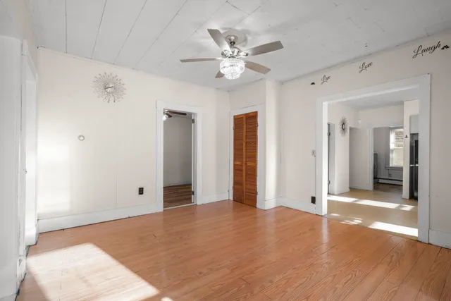 $2,600 | 25 Salem Street, Nashua, NH 03064