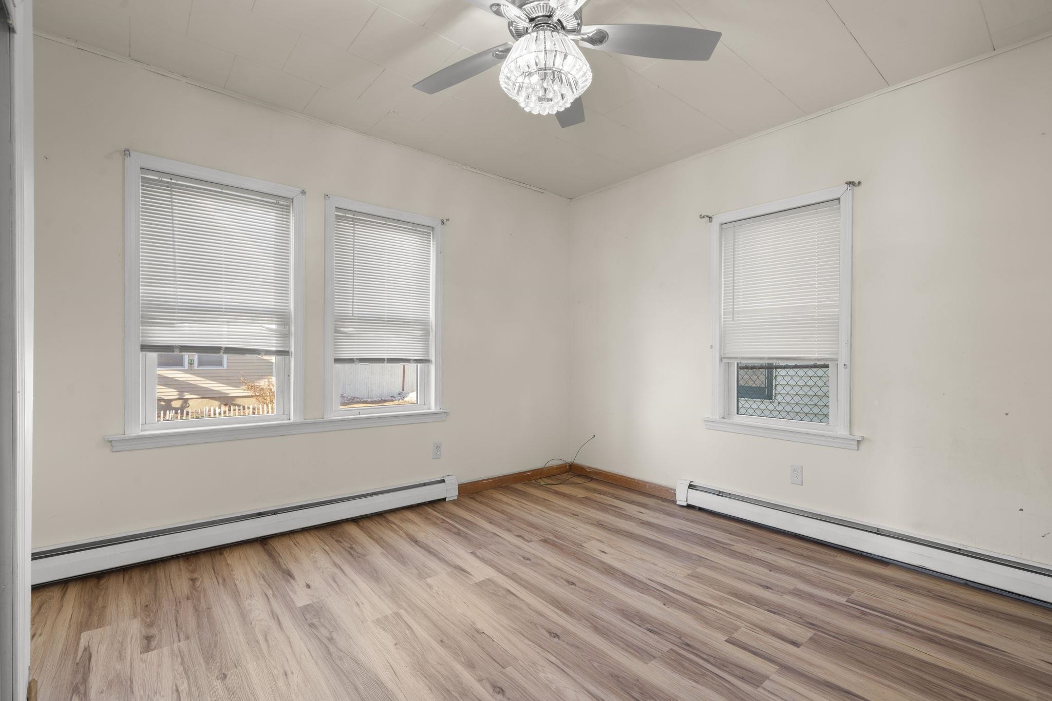 25 Salem Street Nashua, NH 03064 - Photo 19 of 32