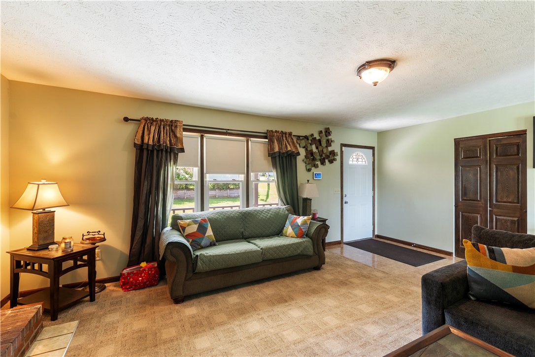 3511 Cole Road Palmyra, NY 14505 - Photo 12 of 50 Gallery Image 12