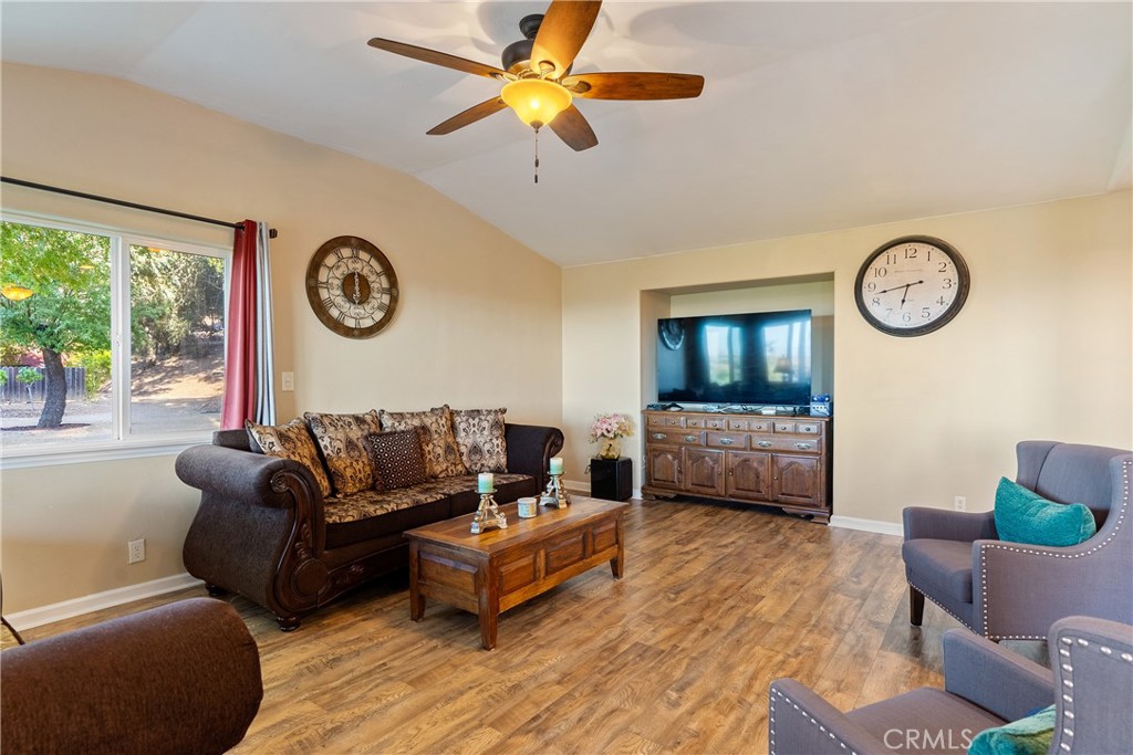 1745 Adelaida Road Paso Robles, CA 93446 - Photo 14 of 66