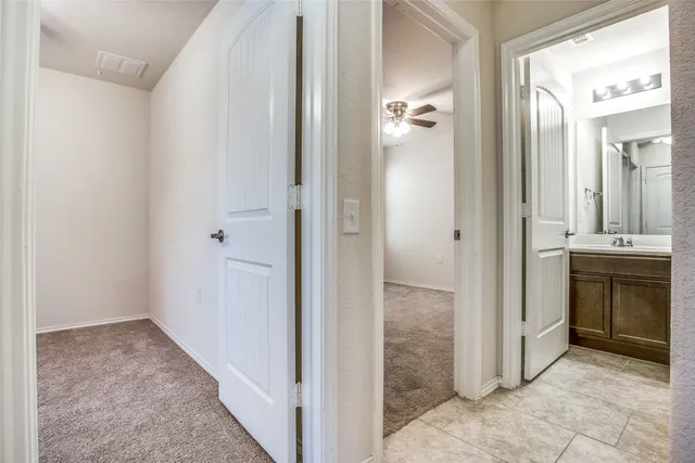 $1,975 | 3605 Alpine Autumn Drive, Austin, TX 78744