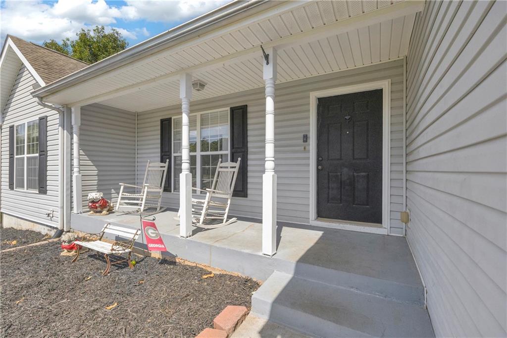 4392 Todd Road Braselton, GA 30517 - Photo 6 of 41 Gallery Image 6