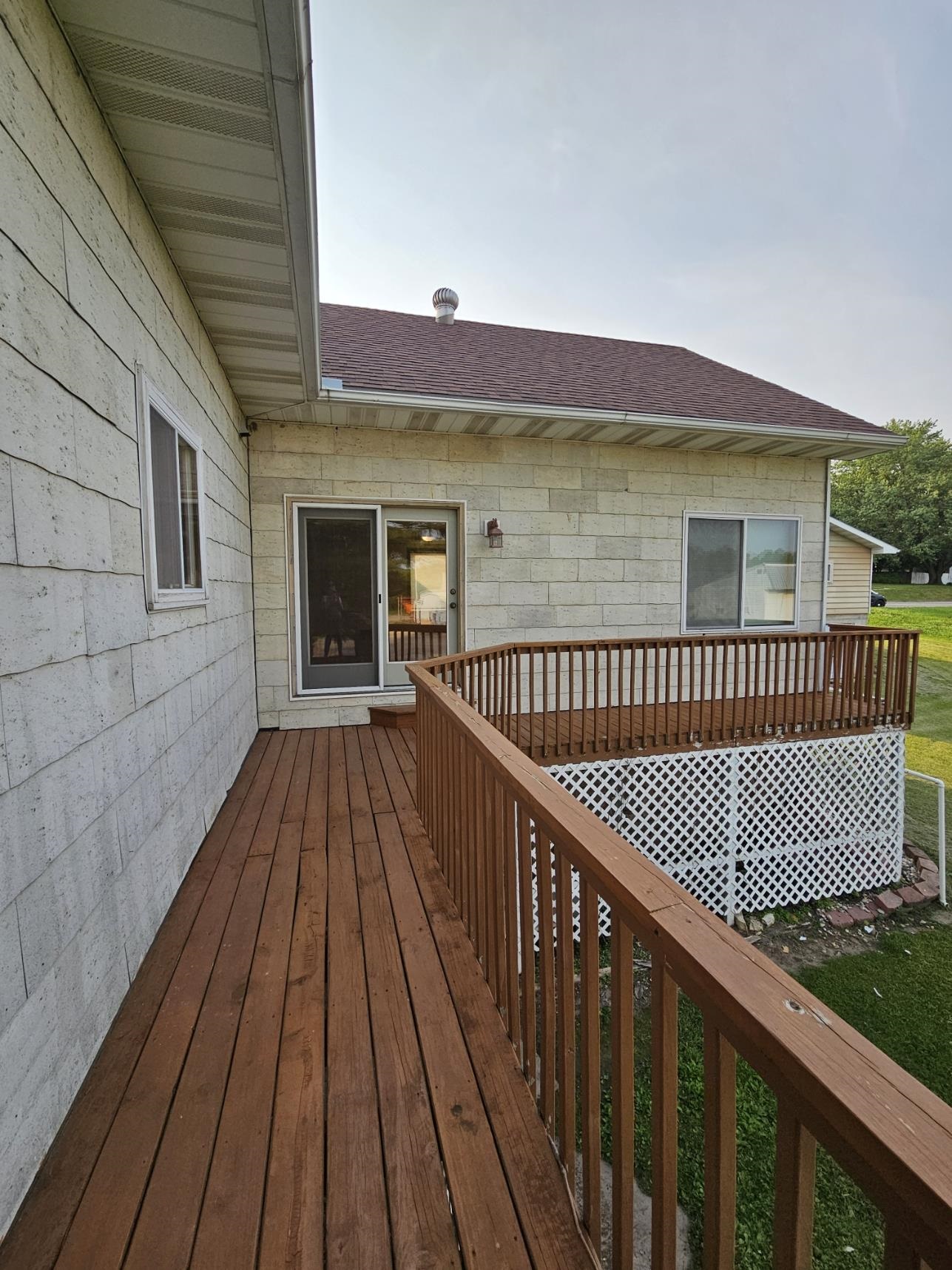 1004 Water Hillsboro, WI 54634 - Photo 22 of 49