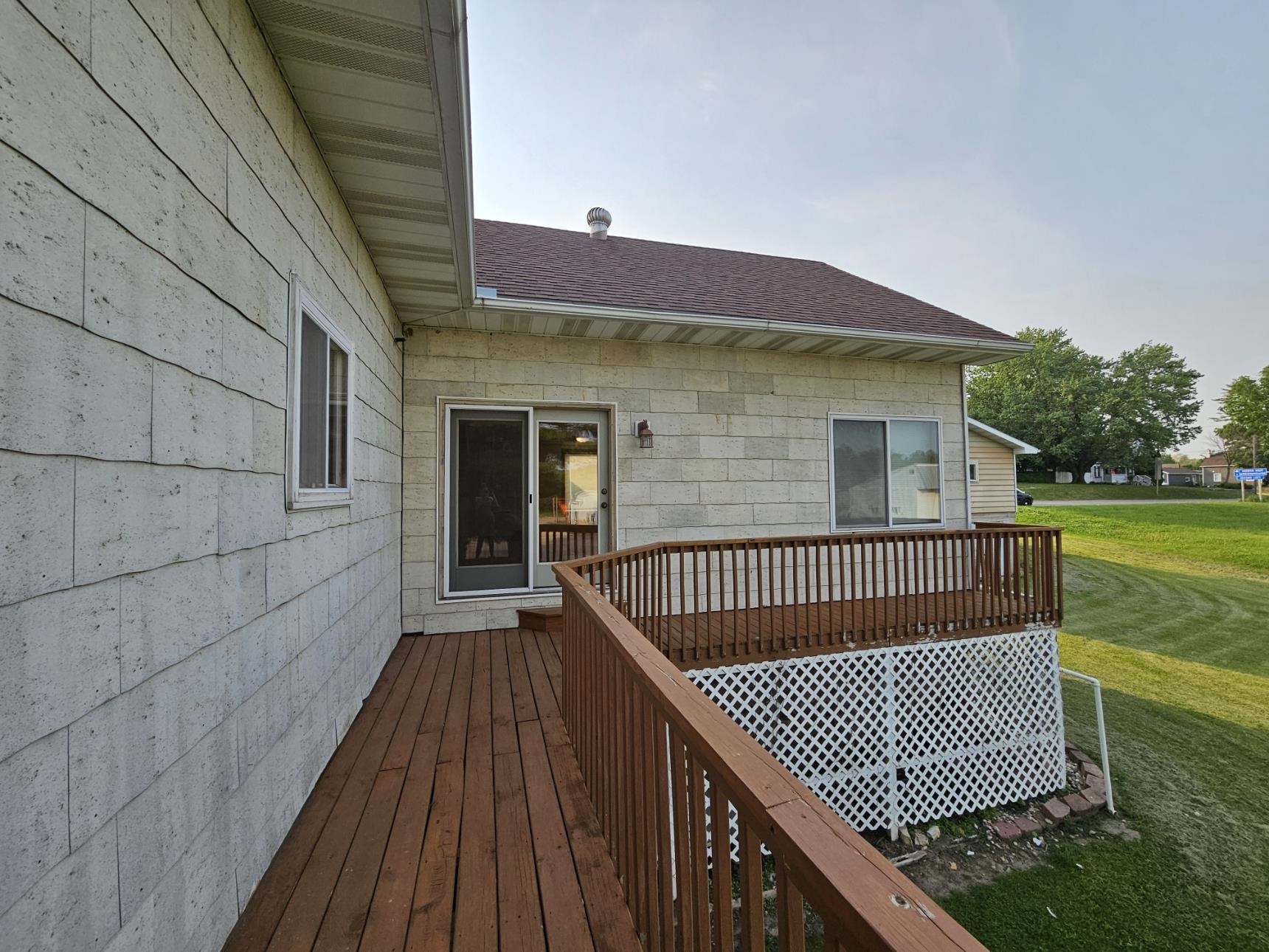 1004 Water Hillsboro, WI 54634 - Photo 23 of 49