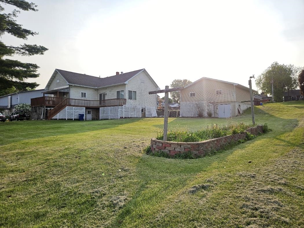 1004 Water Hillsboro, WI 54634 - Photo 29 of 49