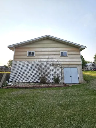 $207,500 | 1004 Water, Hillsboro, WI 54634
