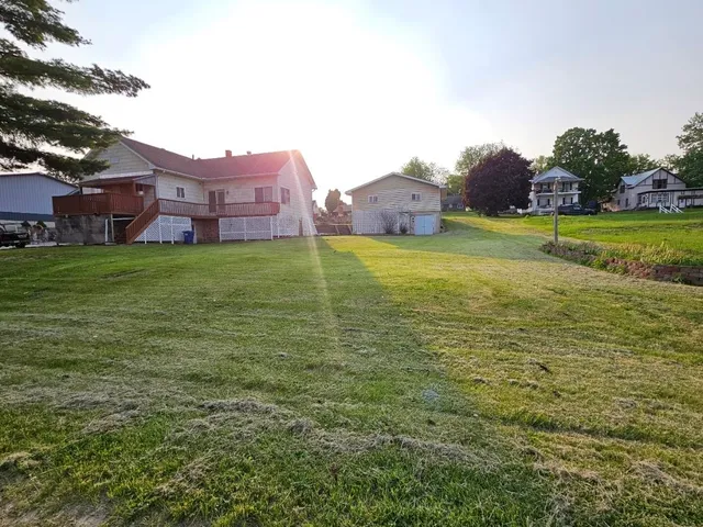 $217,500 | 1004 Water, Hillsboro, WI 54634