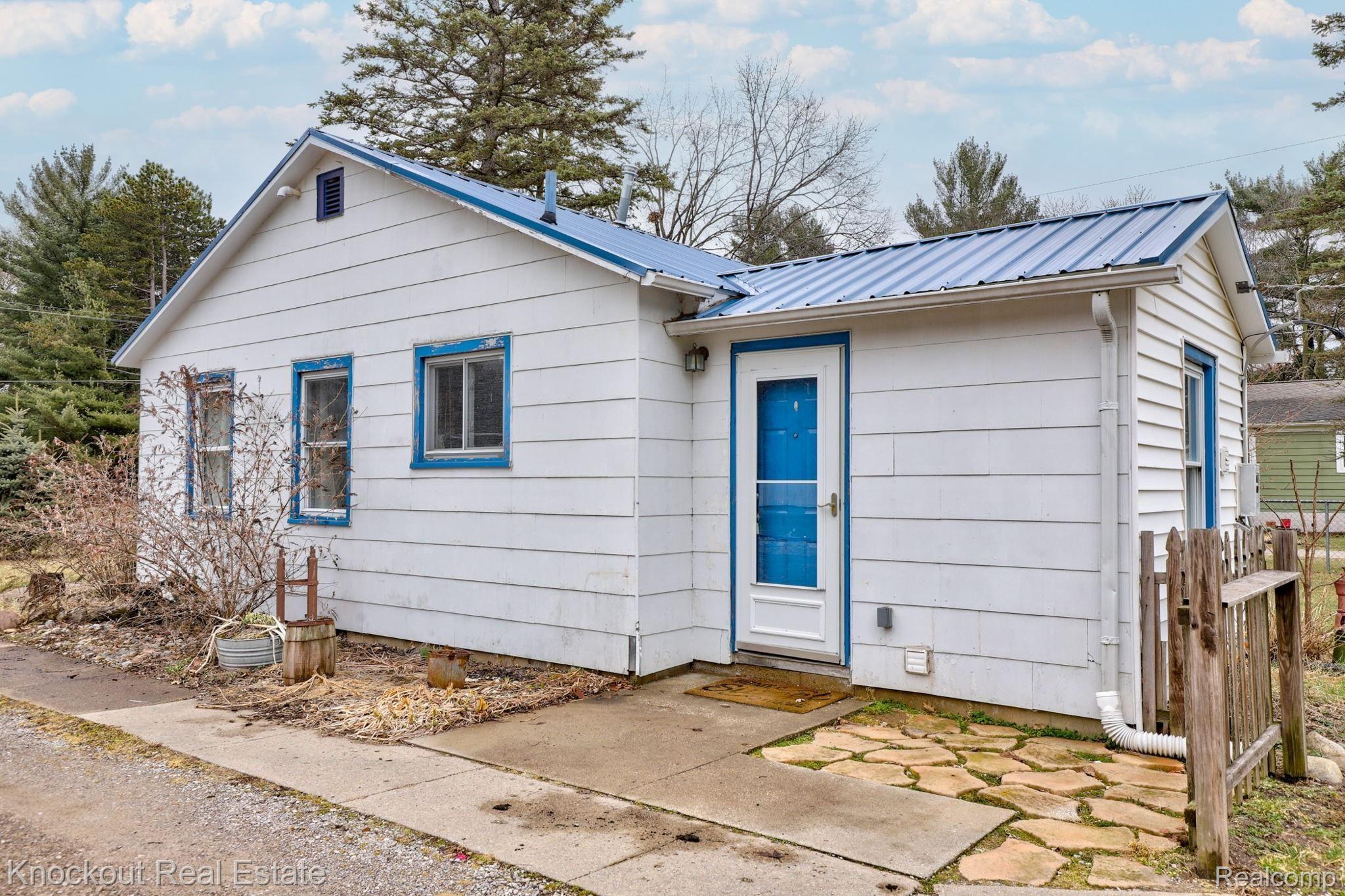 997 Day Road Vassar, MI 48768 - Photo 20 of 30 21-web-or-mls-997 Day Rd Vassar22.jpg