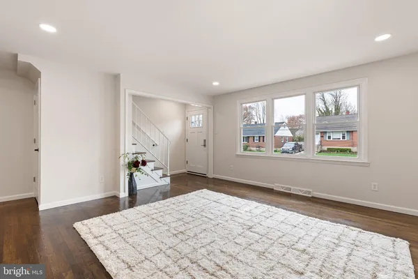 $475,000 | 307 New York Avenue, Claymont, DE 19703