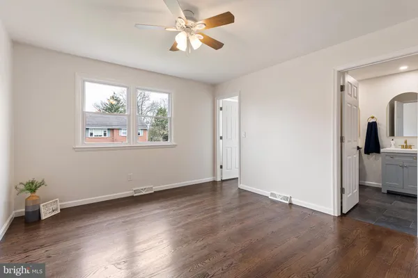 $475,000 | 307 New York Avenue, Claymont, DE 19703