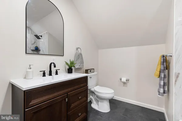 $475,000 | 307 New York Avenue, Claymont, DE 19703
